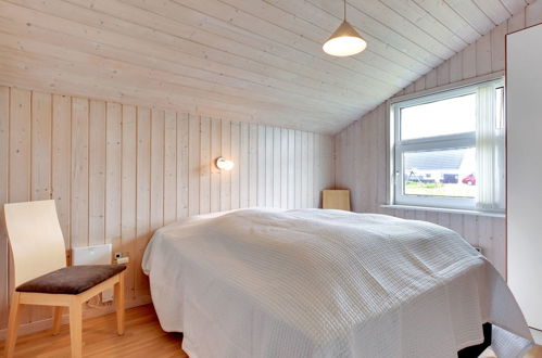 Photo 14 - Maison de 3 chambres à Klitmøller avec terrasse et sauna