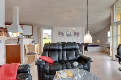 Photo 3 - Maison de 3 chambres à Klitmøller avec terrasse et sauna