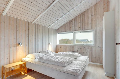 Foto 9 - Casa de 4 quartos em Harrerenden com terraço e sauna
