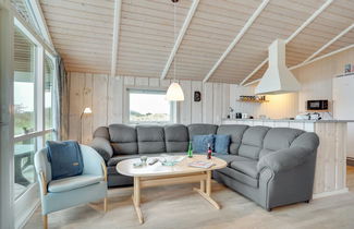 Foto 3 - Casa de 4 quartos em Harrerenden com terraço e sauna
