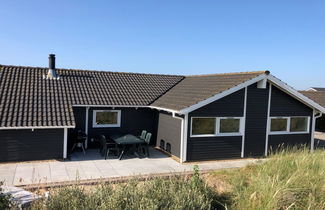 Foto 1 - Casa de 4 quartos em Harrerenden com terraço e sauna