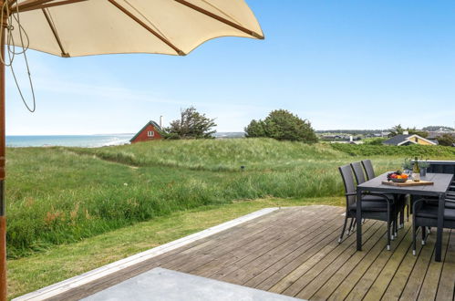 Photo 3 - Maison de 4 chambres à Harrerenden avec terrasse et sauna