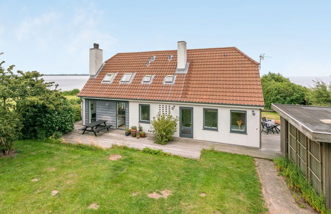 Casa de 4 quartos em Ebberup com terraço - Foto 1