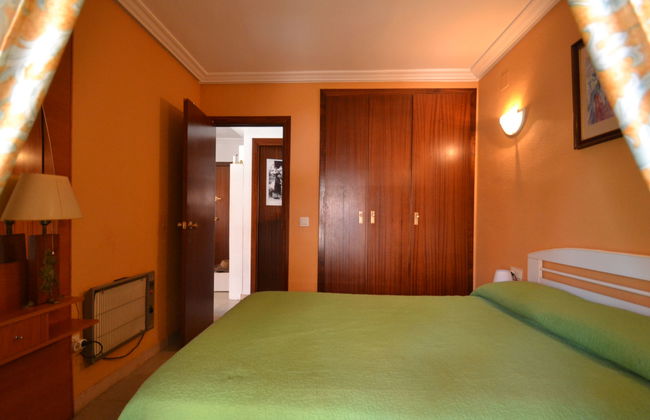 2 bedroom Apartment in Vila-seca with swimming pool and garden - Photo 5