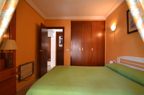 Foto 5 - Appartamento con 1 camera da letto a Vila-seca con piscina e vista mare