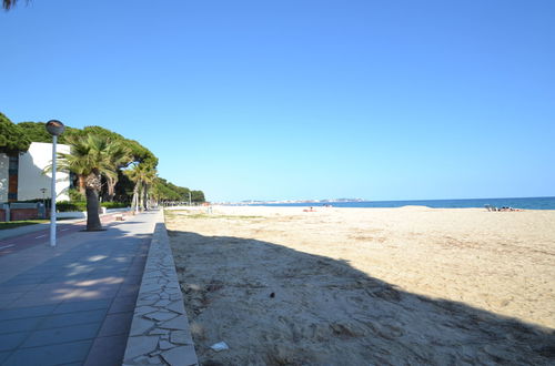 Photo 15 - Appartement de 2 chambres à Cambrils avec jardin et vues à la mer