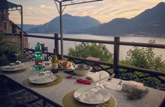 Photo 2 - 2 bedroom Apartment in Bellano with garden and terrace