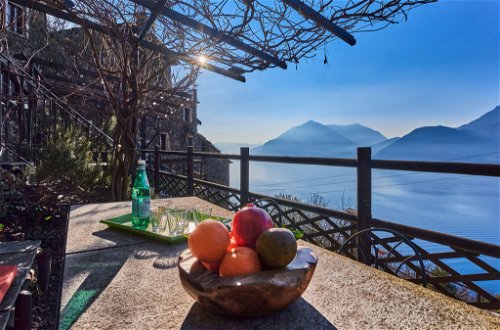 Photo 3 - 2 bedroom Apartment in Bellano with terrace and mountain view
