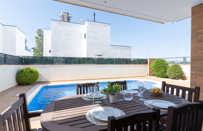 Casa de 5 quartos em Castelló d'Empúries com piscina privada e jardim - Foto 35