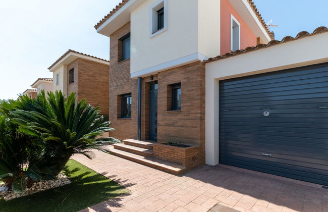 Casa de 5 quartos em Castelló d'Empúries com piscina privada e jardim - Foto 44