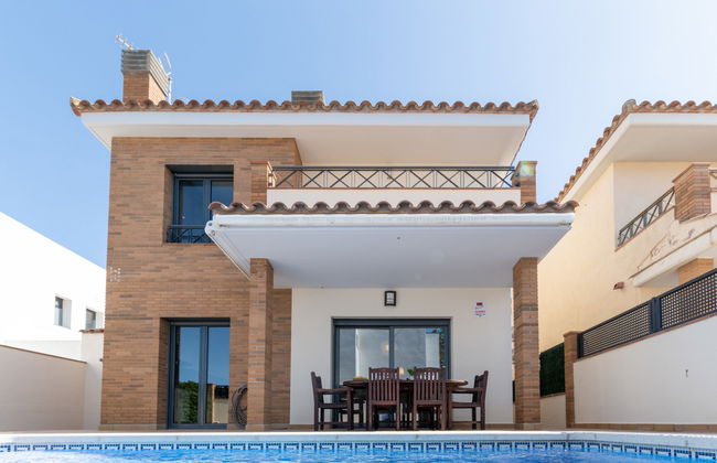 Casa de 5 quartos em Castelló d'Empúries com piscina privada e jardim - Foto 41