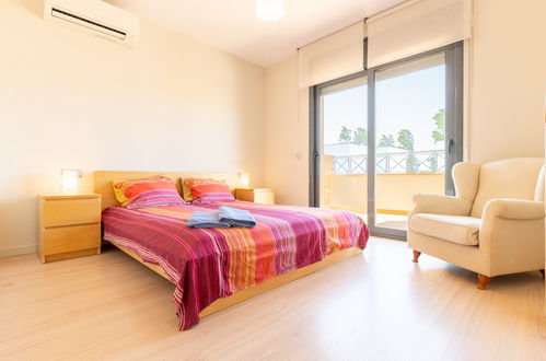 Foto 5 - Casa con 4 camere da letto a Castelló d'Empúries con piscina privata e giardino