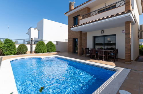 Foto 40 - Haus mit 4 Schlafzimmern in Castelló d'Empúries mit privater pool und blick aufs meer