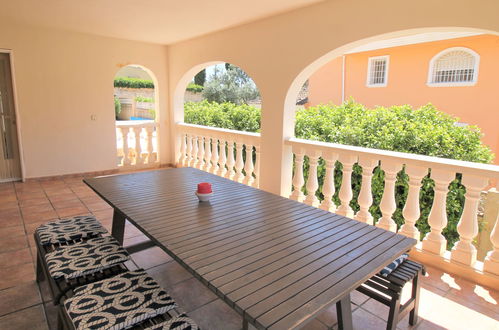 Photo 12 - 3 bedroom House in l'Alfàs del Pi with private pool and garden