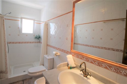 Photo 14 - 3 bedroom House in l'Alfàs del Pi with private pool and sea view