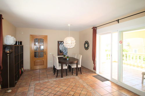 Photo 10 - 3 bedroom House in l'Alfàs del Pi with private pool and sea view