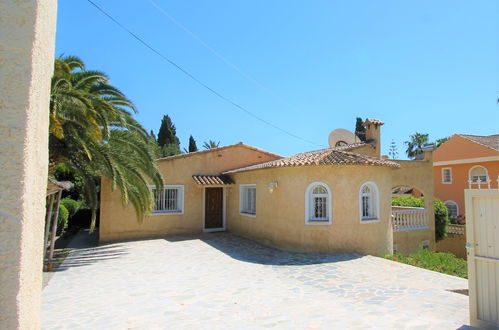 Photo 32 - 3 bedroom House in l'Alfàs del Pi with private pool and garden