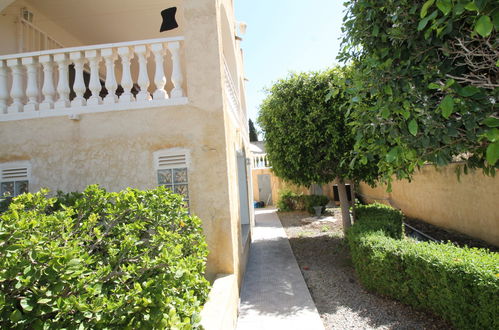 Photo 35 - 3 bedroom House in l'Alfàs del Pi with private pool and garden