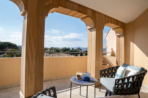 Foto 21 - Apartment mit 2 Schlafzimmern in Saint-Tropez mit terrasse und blick aufs meer