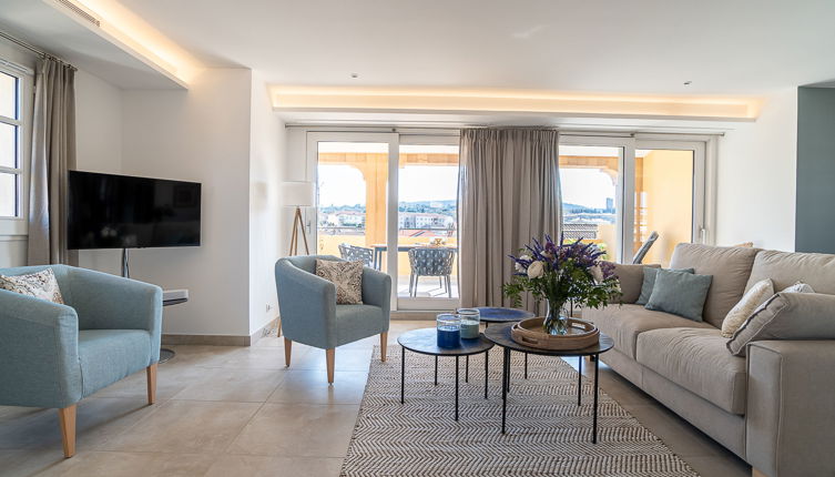 Foto 1 - Apartment mit 2 Schlafzimmern in Saint-Tropez mit terrasse und blick aufs meer