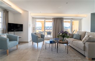 Foto 1 - Appartamento con 2 camere da letto a Saint-Tropez con terrazza e vista mare