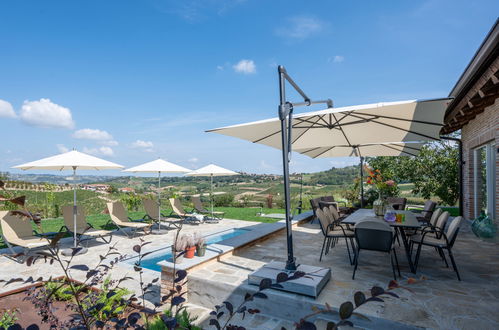 Photo 50 - Maison de 6 chambres à Costigliole d'Asti avec piscine privée et jardin