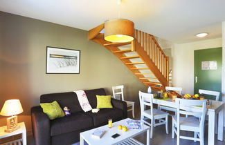 Photo 19 - 2 bedroom House in Saint-Malo with swimming pool and garden