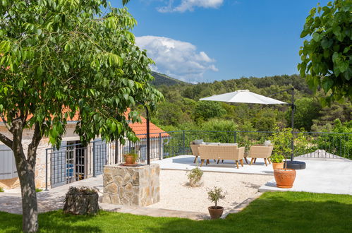 Foto 15 - Casa de 3 quartos em Sibenik com piscina privada e terraço