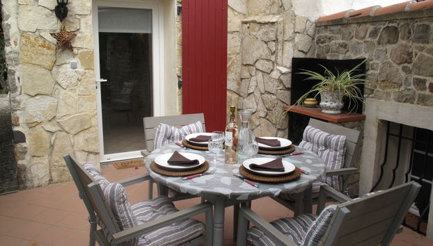 2 bedroom House in Cuers with private pool and garden - Photo 5