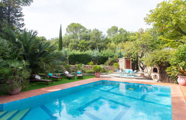 Casa de 2 quartos em Cuers com piscina privada e jardim - Foto 1