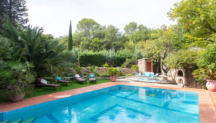 Photo 1 - Maison de 2 chambres à Cuers avec piscine privée et jardin