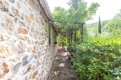 Photo 9 - Maison de 2 chambres à Cuers avec piscine privée et jardin