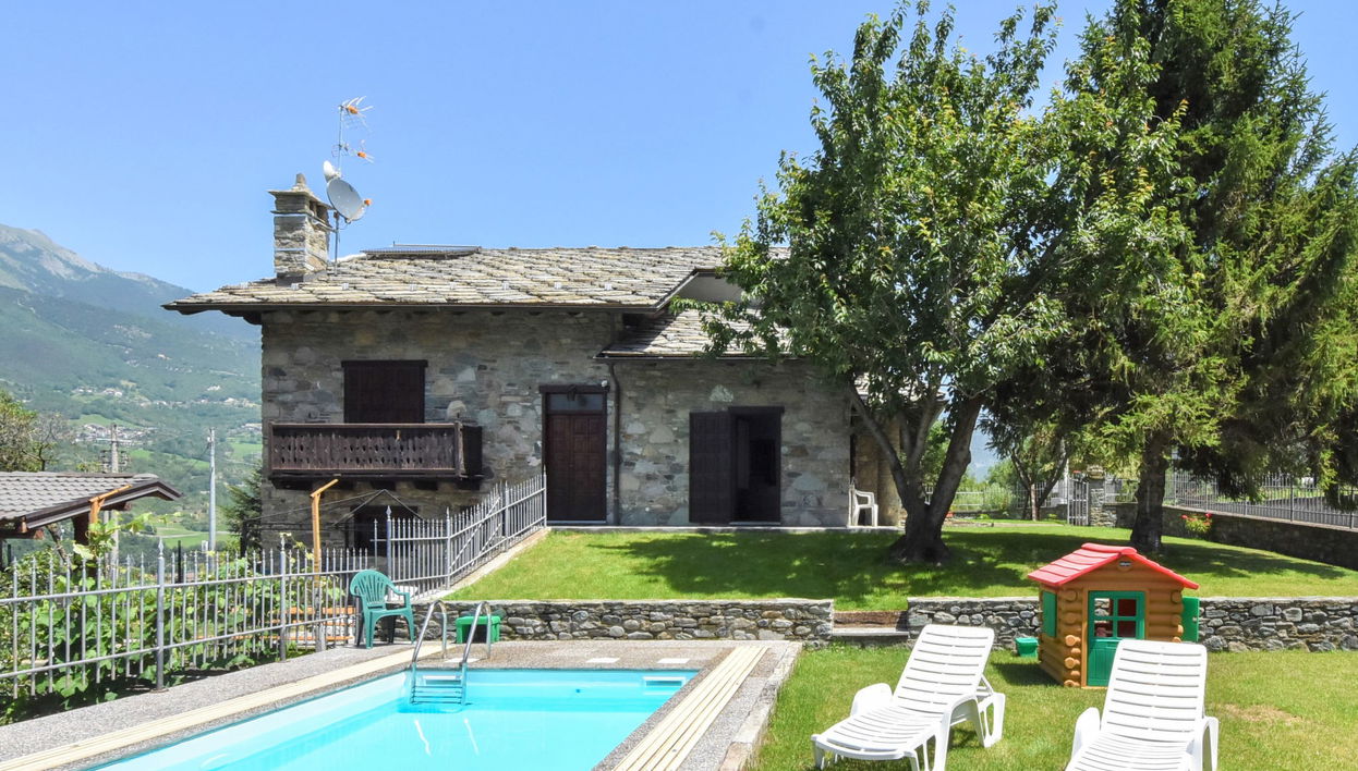 Apartment mit 3 Schlafzimmern in Fénis mit schwimmbad und garten - Foto 1