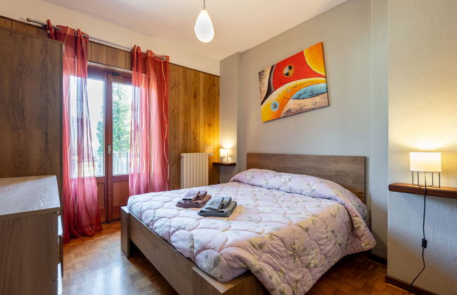 Apartamento de 3 quartos em Fénis com piscina e jardim - Foto 14