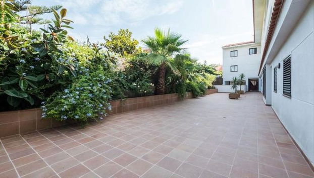 Beatrix 2000 - Caliu Apartments - Photo 4