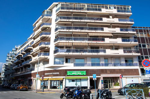 Foto 14 - Apartamento de 2 habitaciones en Cagnes-sur-Mer con terraza y vistas al mar