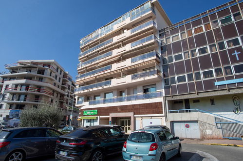 Photo 15 - Appartement de 2 chambres à Cagnes-sur-Mer avec terrasse et vues à la mer