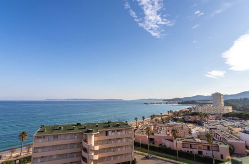 Photo 16 - Appartement en Le Lavandou avec jardin