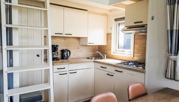 Haus mit 2 Schlafzimmern in Bovenkarspel mit terrasse - Foto 3