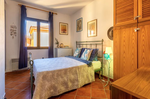 Foto 9 - Apartamento de 2 quartos em Golfo Aranci com jardim e terraço