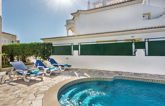 Casa de 4 quartos em Albufeira com piscina privada e jardim - Foto 43