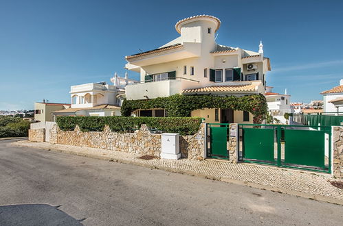 Foto 63 - Casa de 4 habitaciones en Albufeira con piscina privada y jardín