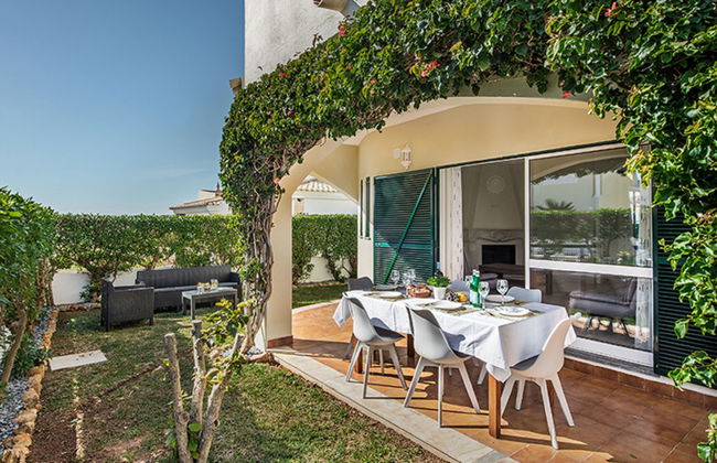 Casa de 4 quartos em Albufeira com piscina privada e jardim - Foto 37