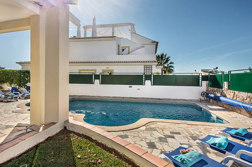 Foto 47 - Haus mit 4 Schlafzimmern in Albufeira mit privater pool und garten