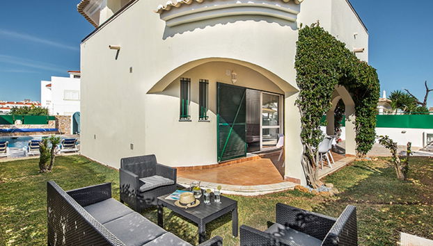 4 bedroom House in Albufeira with private pool and garden - Photo 4