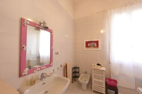 Photo 24 - 3 bedroom House in Siracusa with garden and terrace