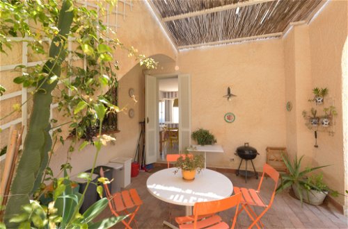 Photo 15 - 3 bedroom House in Siracusa with garden and sea view