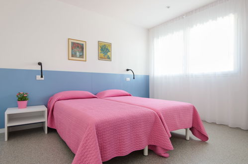 Photo 4 - Appartement de 1 chambre à Lignano Sabbiadoro avec vues à la mer
