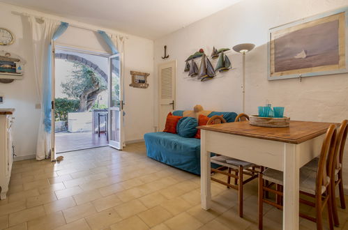 Foto 4 - Apartamento de 2 quartos em Golfo Aranci com jardim e vistas do mar