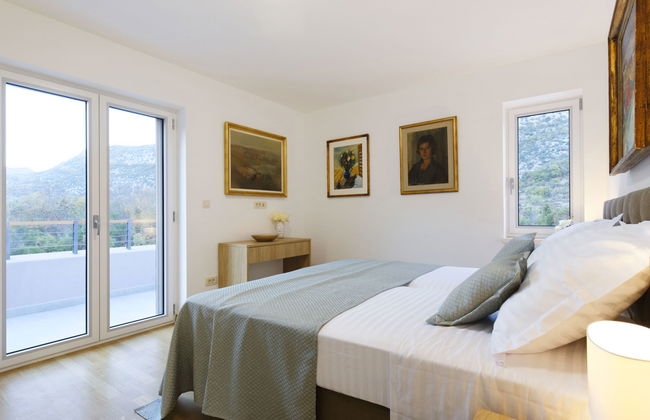 Casa con 5 camere da letto a Zagvozd con piscina privata e terrazza - Foto 33